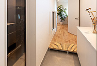 photo1